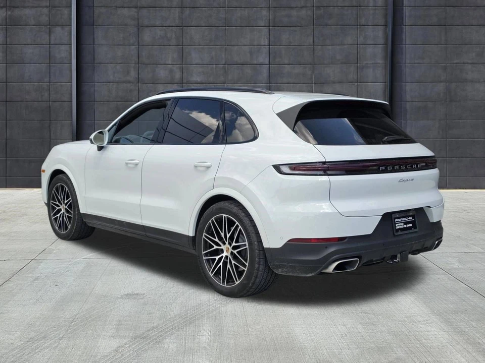2025 Porsche 9Y0/9Y3 Cayenne - Image 3 of 4