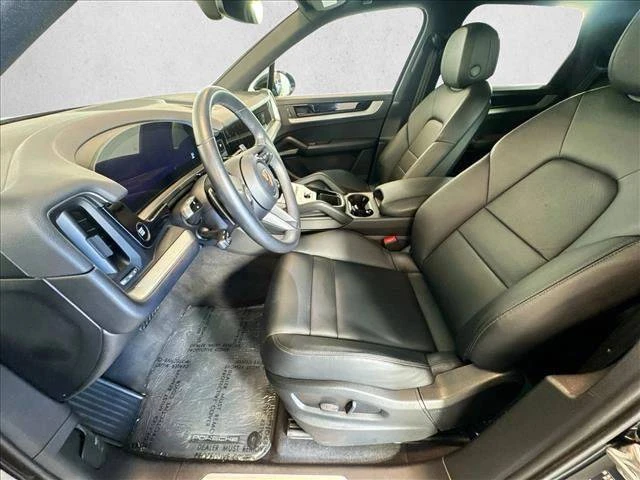 2025 Porsche 9Y0/9Y3 Cayenne - Image 5 of 5