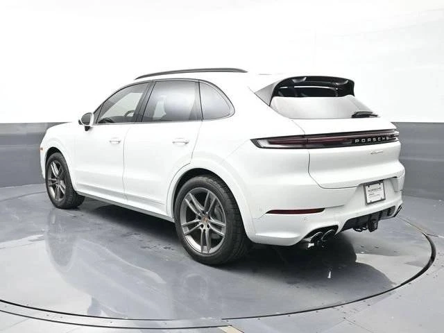 2025 Porsche 9Y0/9Y3 Cayenne - Image 3 of 5