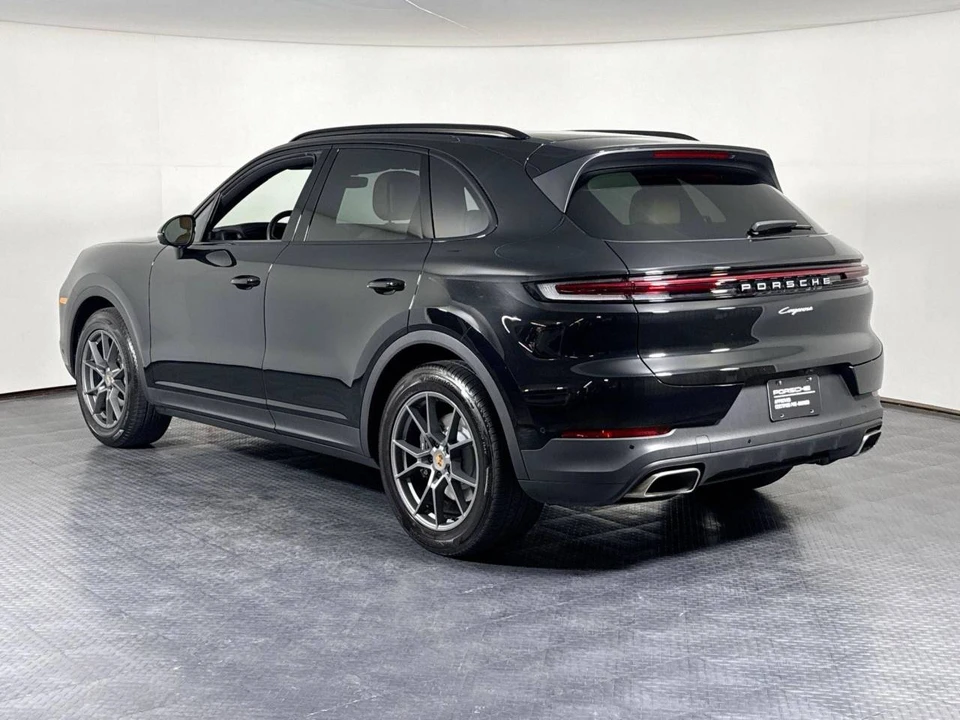 2025 Porsche 9Y0/9Y3 Cayenne - Image 3 of 5