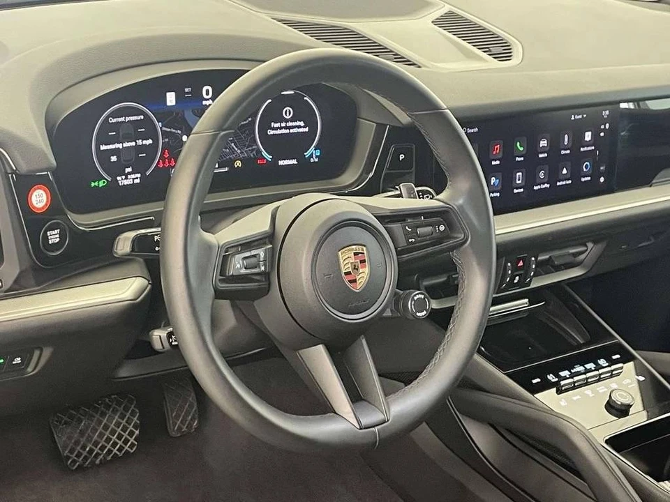 2025 Porsche 9Y0/9Y3 Cayenne - Image 4 of 5