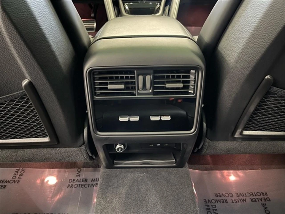 2025 Porsche 9Y0/9Y3 Cayenne - Image 31 of 31