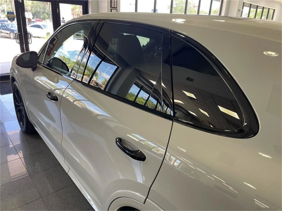 2025 Porsche 9Y0/9Y3 Cayenne - Image 14 of 31
