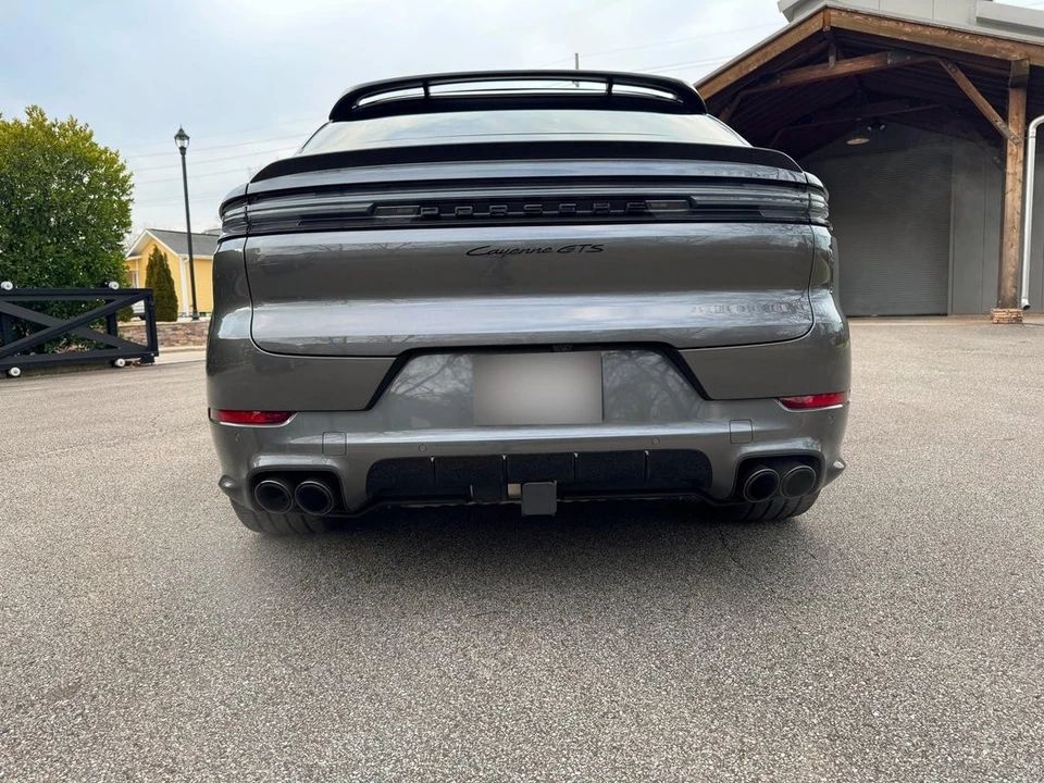 2025 Porsche 9Y0/9Y3 Cayenne - Image 11 of 31