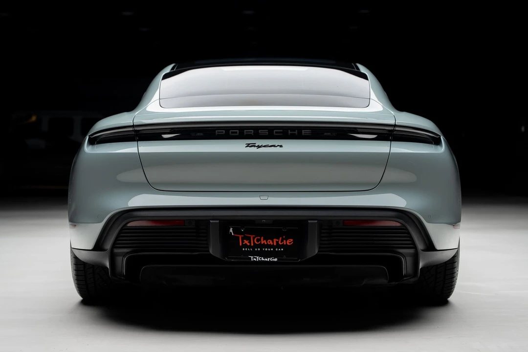2025 Porsche 718 Cayman - Image 29 of 31