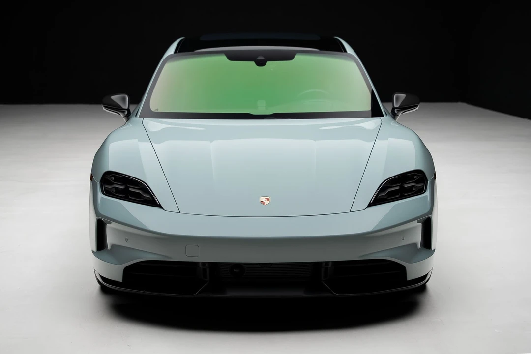 2025 Porsche 718 Cayman - Image 6 of 31