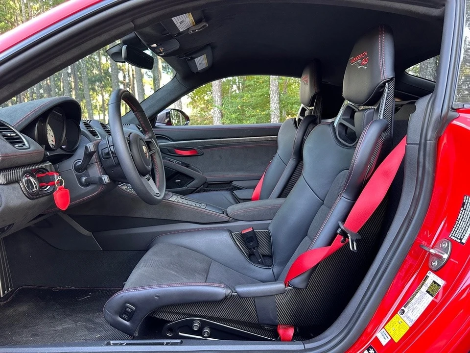 2025 Porsche 718 Cayman GT4 RS - Image 17 of 24