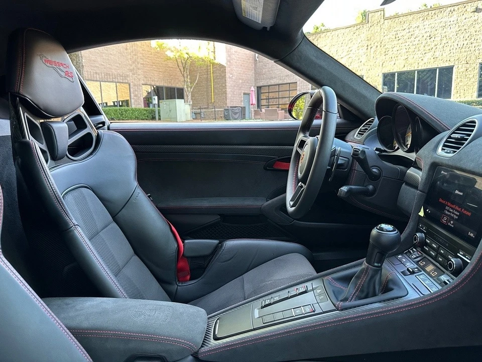 2025 Porsche 718 Cayman GT4 RS - Image 24 of 24