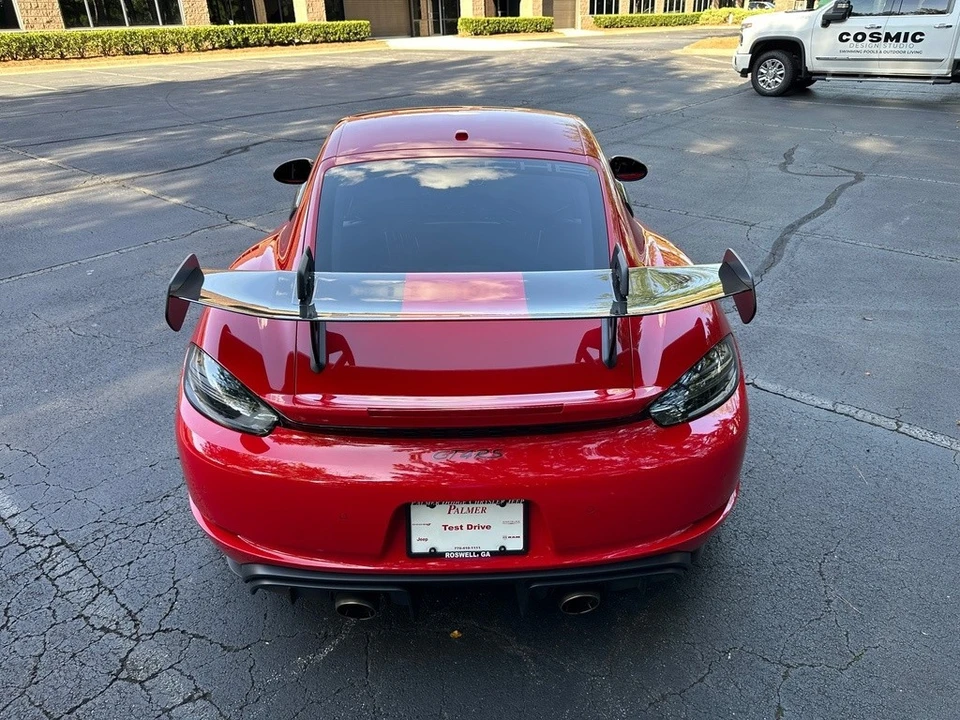 2025 Porsche 718 Cayman GT4 RS - Image 8 of 24