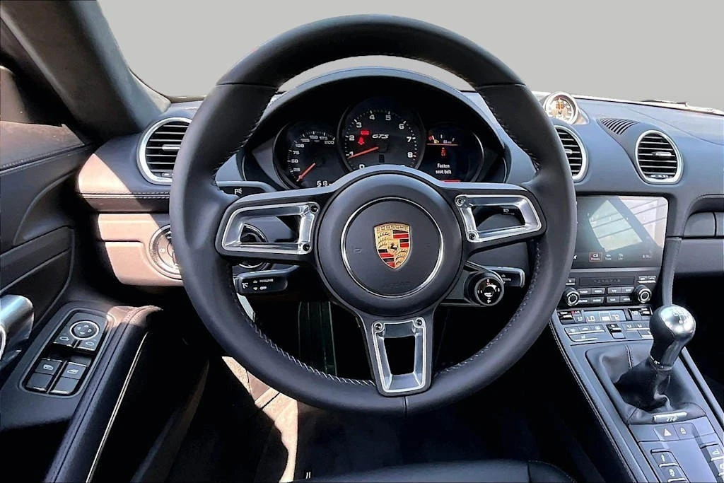 2025 Porsche 718 Cayman - Image 20 of 22