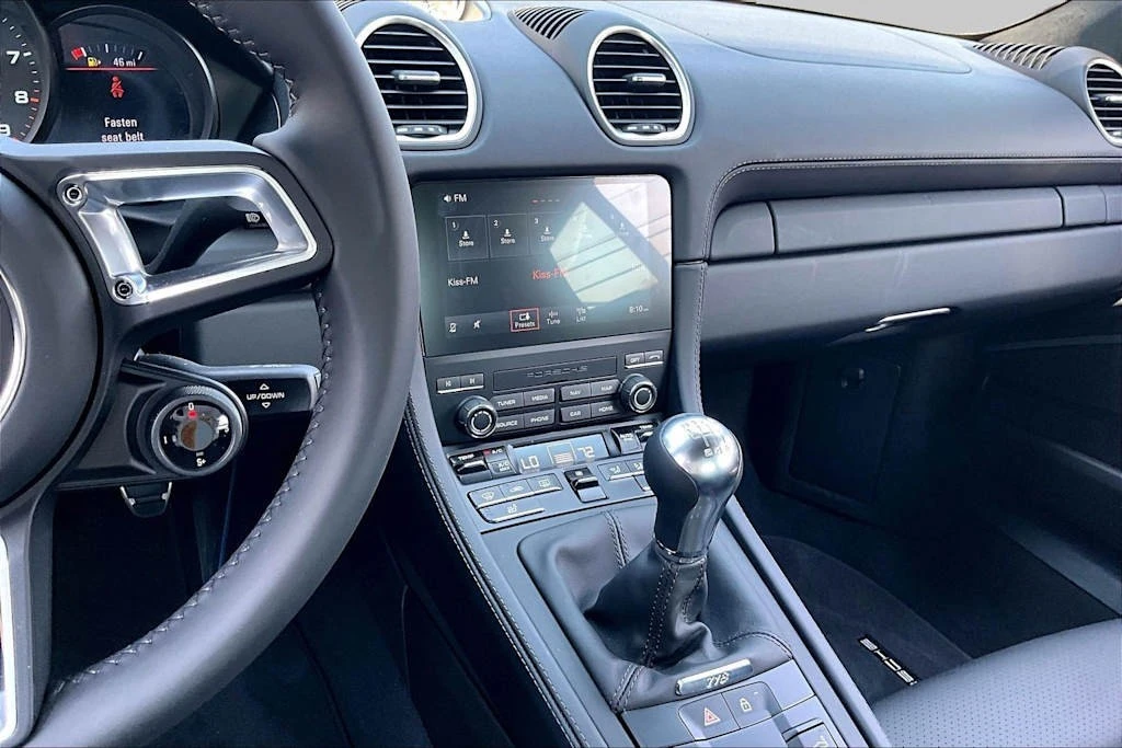 2025 Porsche 718 Cayman - Image 13 of 22