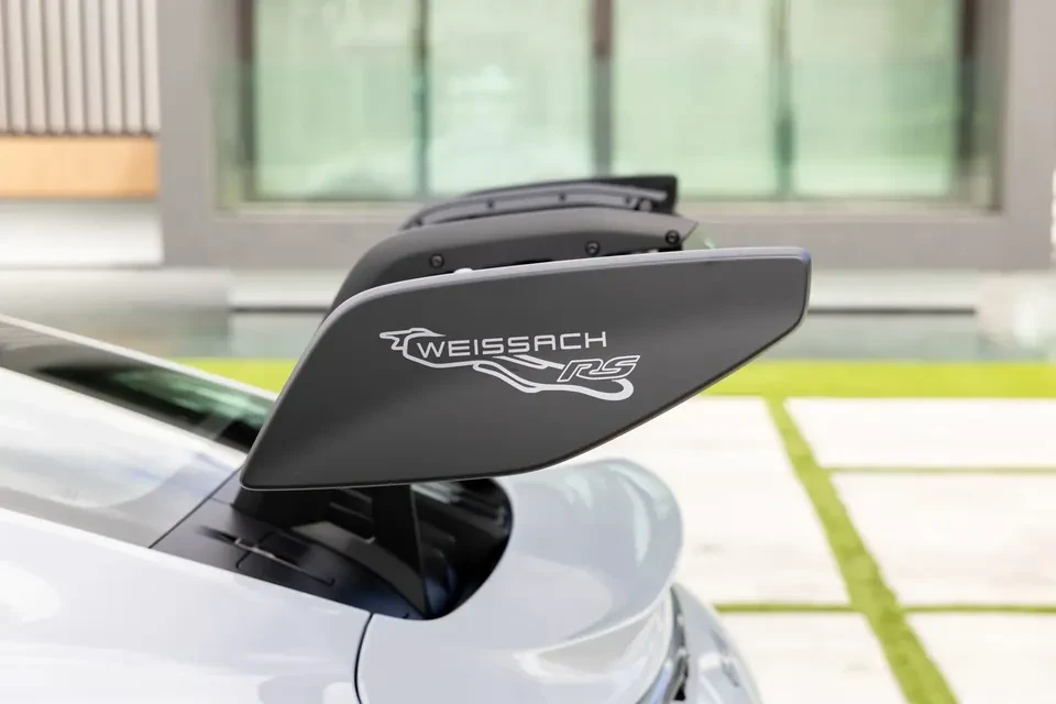 2025 Porsche 992 GT3 RS - Image 3 of 3