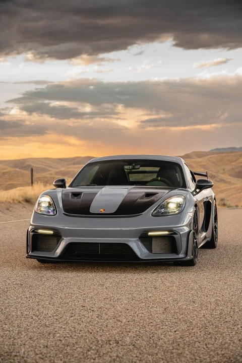 2025 Porsche 992 GT3 RS - Image 10 of 17