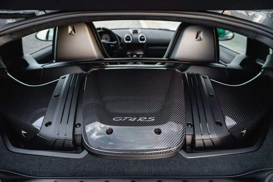 2025 Porsche 992 GT3 RS - Image 8 of 17