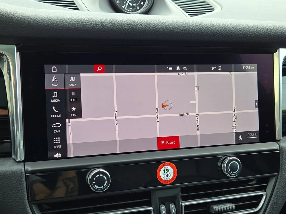 2025 Porsche Macan Electric - Image 10 of 11