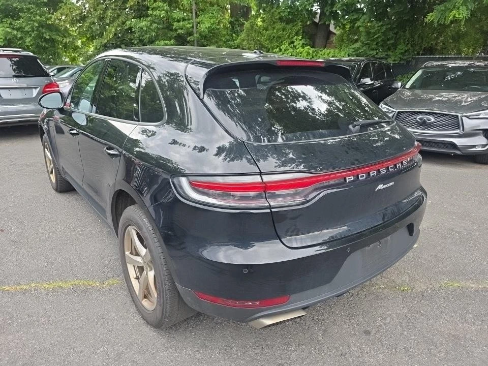 2025 Porsche Macan Electric - Image 10 of 10