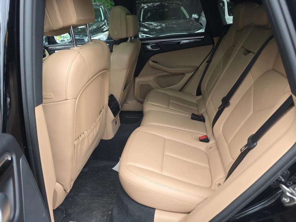 2025 Porsche Macan Electric - Image 2 of 10