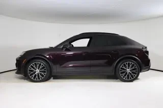 2025 Porsche Macan Electric - Image 2 of 4