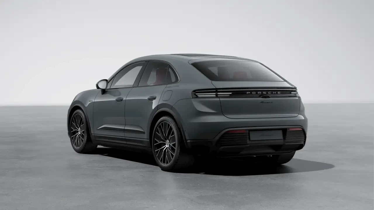 2025 Porsche Macan Electric - Image 3 of 11