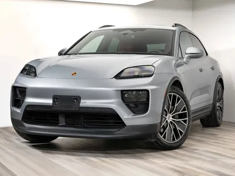 2025 Porsche Macan 4 Electric