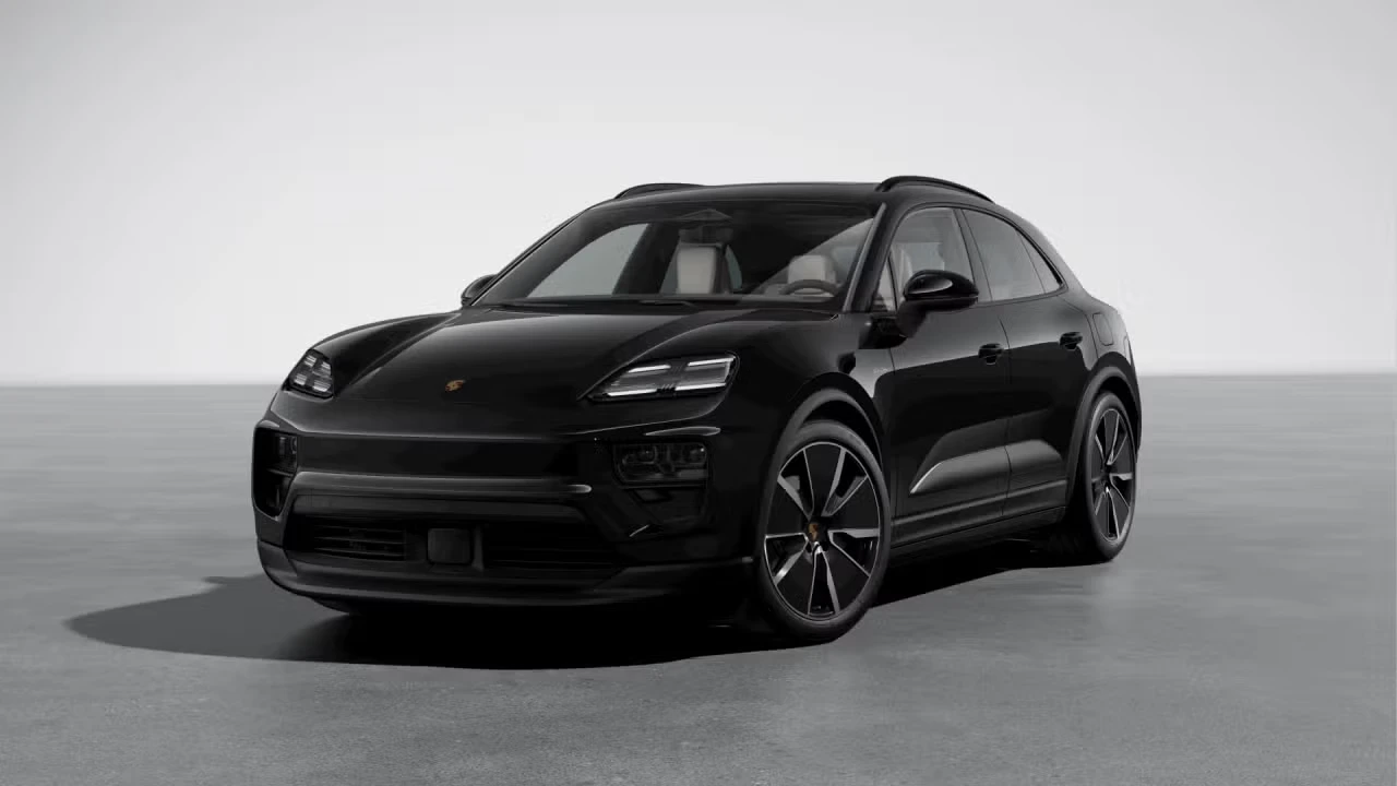 2025 Porsche Macan Electric - Image 4 of 31