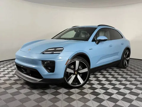 2025 Porsche Macan 4 Electric