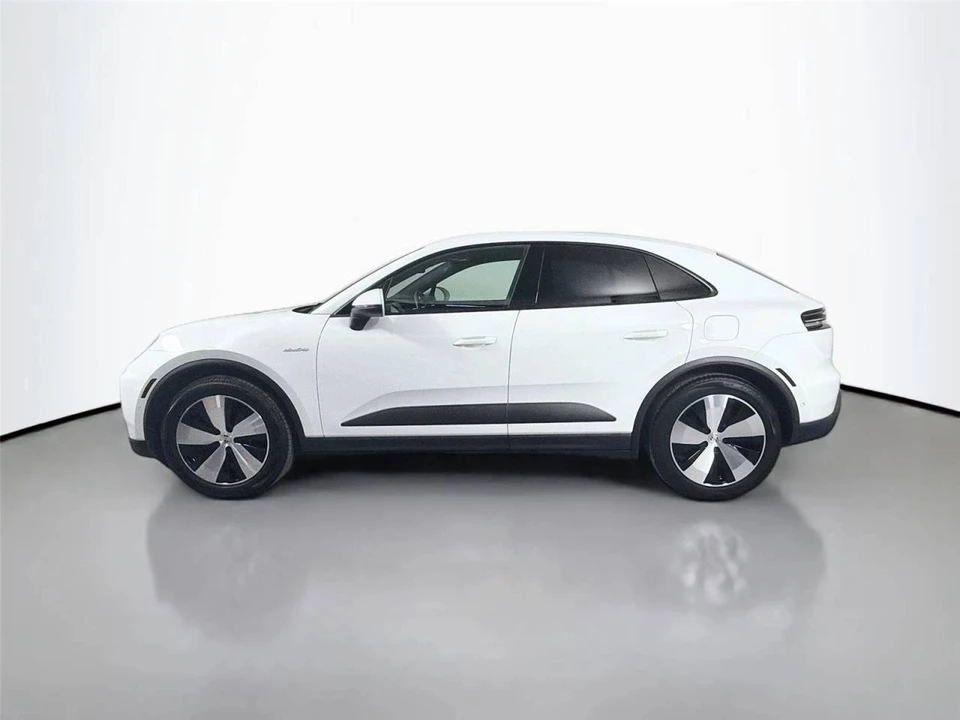 2025 Porsche Macan Electric - Image 2 of 5