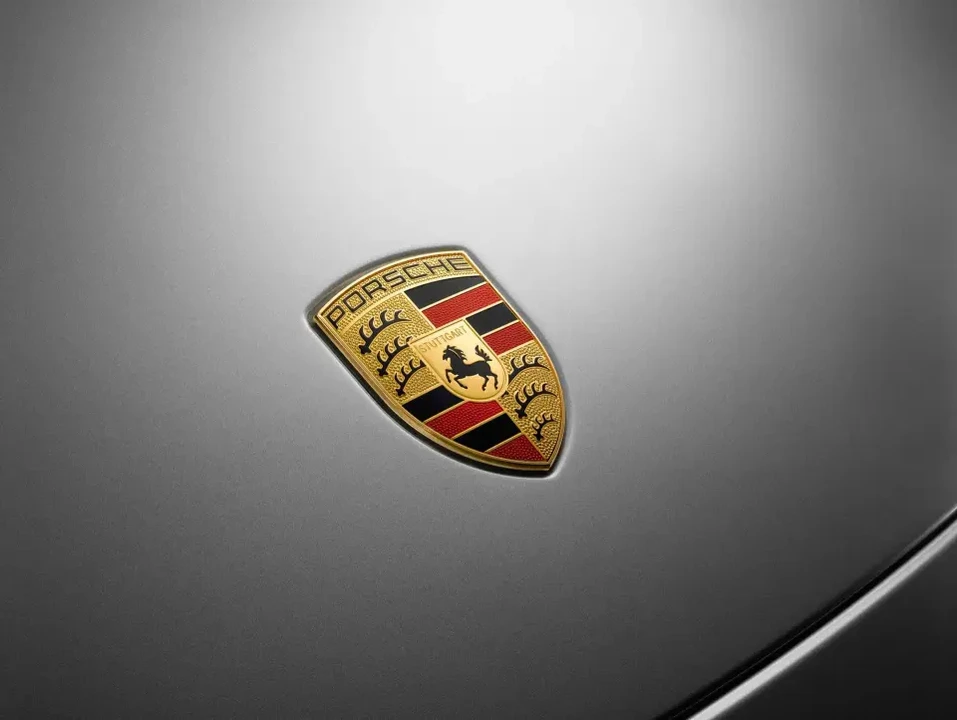 2025 Porsche Macan Electric - Image 13 of 13