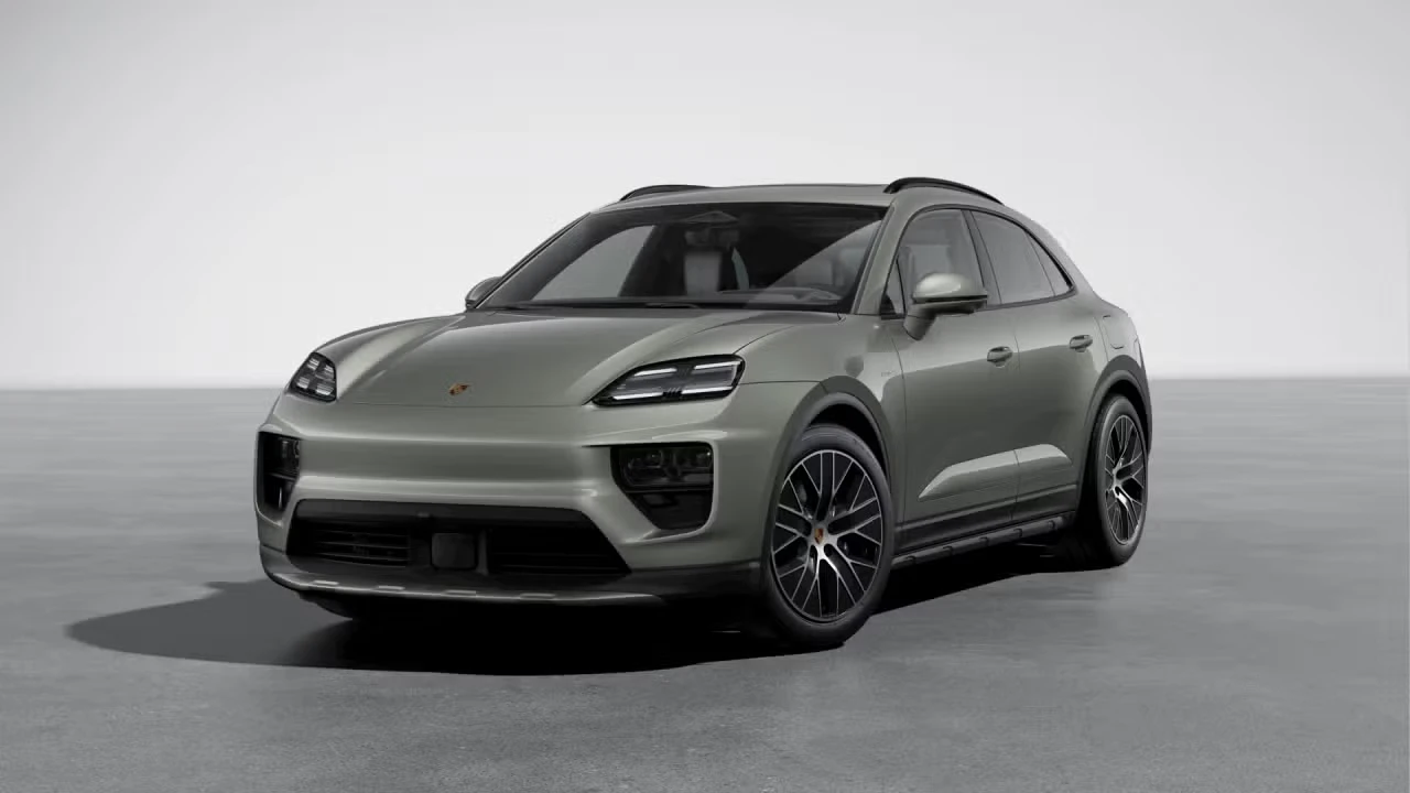 2025 Porsche Macan Electric - Image 4 of 31