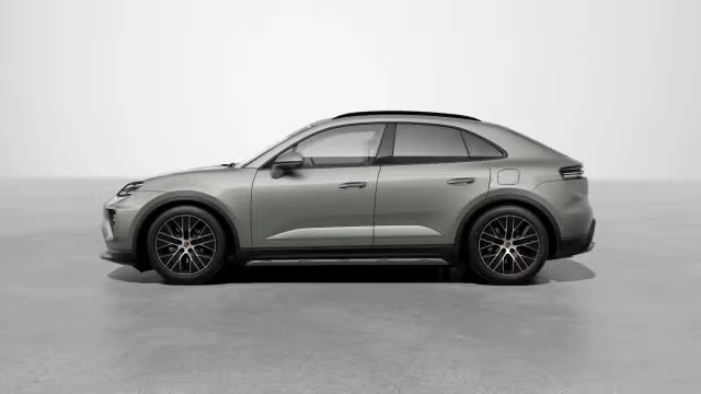 2025 Porsche Macan Electric - Image 10 of 31