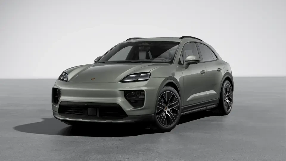 2025 Porsche Macan Electric - Image 7 of 31
