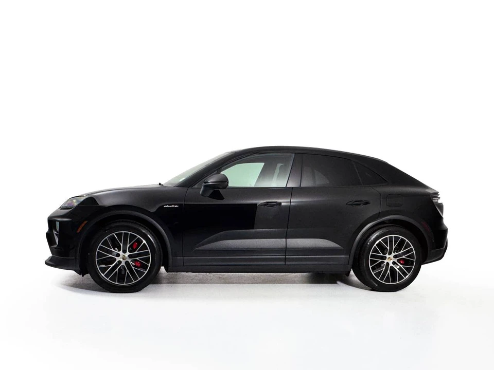 2025 Porsche Macan Electric - Image 2 of 5