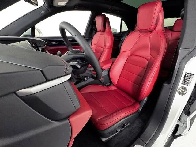 2025 Porsche Macan Electric - Image 5 of 5