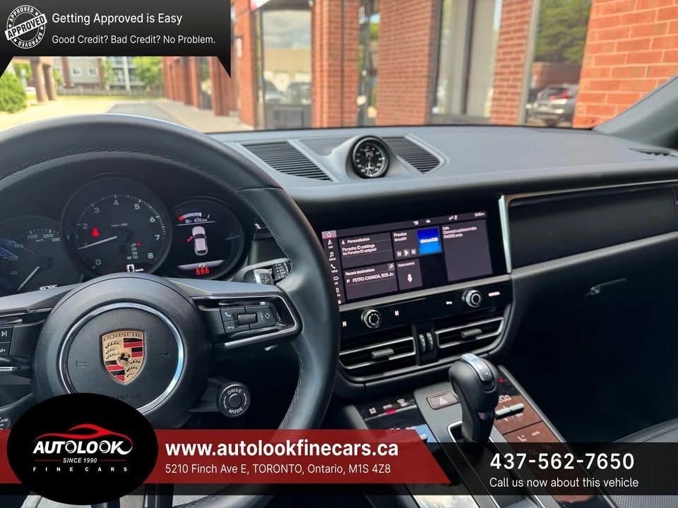 2025 Porsche Macan Electric - Image 11 of 13
