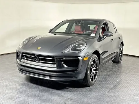 2025 Porsche Macan AWD