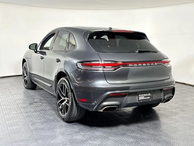 2025 Porsche Macan - Image 3 of 20