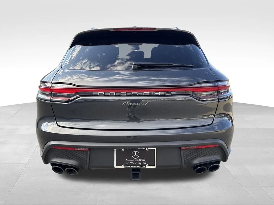 2025 Porsche Macan - Image 4 of 12