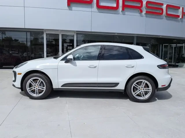 2025 Porsche Macan - Image 2 of 2