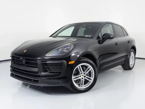 2025 Porsche Macan