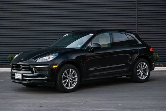 2025 Porsche Macan