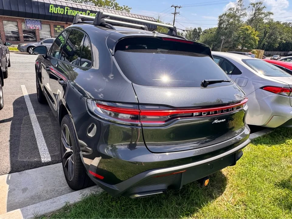2025 Porsche Macan Electric - Image 4 of 15