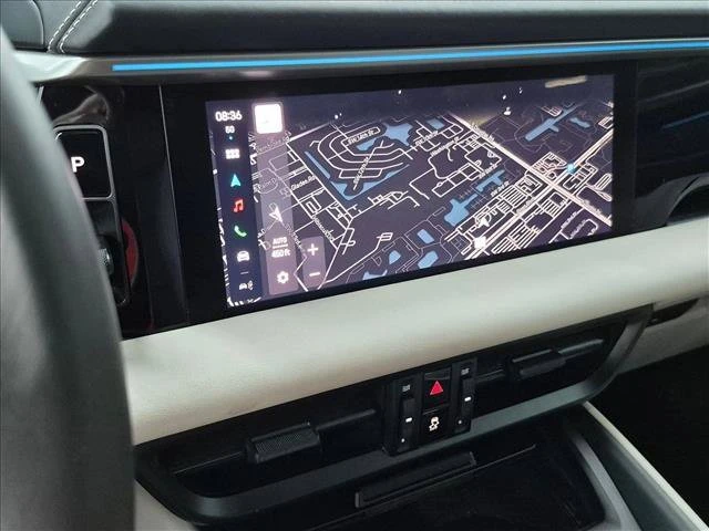 2025 Porsche Macan Electric - Image 12 of 20