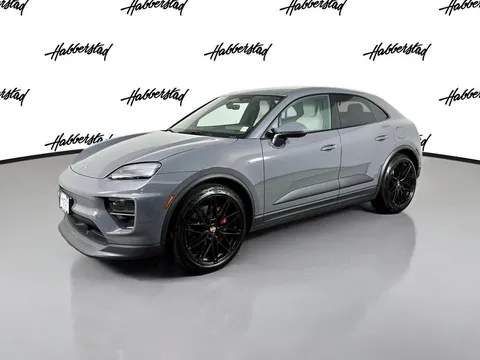 2025 Porsche Macan Electric 4S AWD