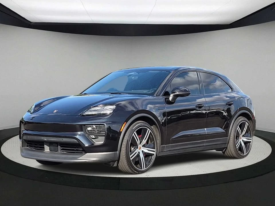 2025 Porsche Macan Electric - Image 4 of 20