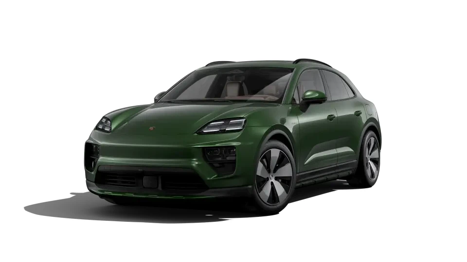2025 Porsche Macan Electric - Image 7 of 8