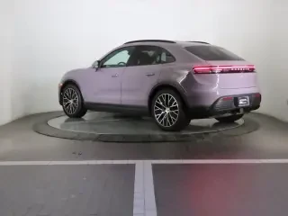 2025 Porsche Macan Electric - Image 3 of 4
