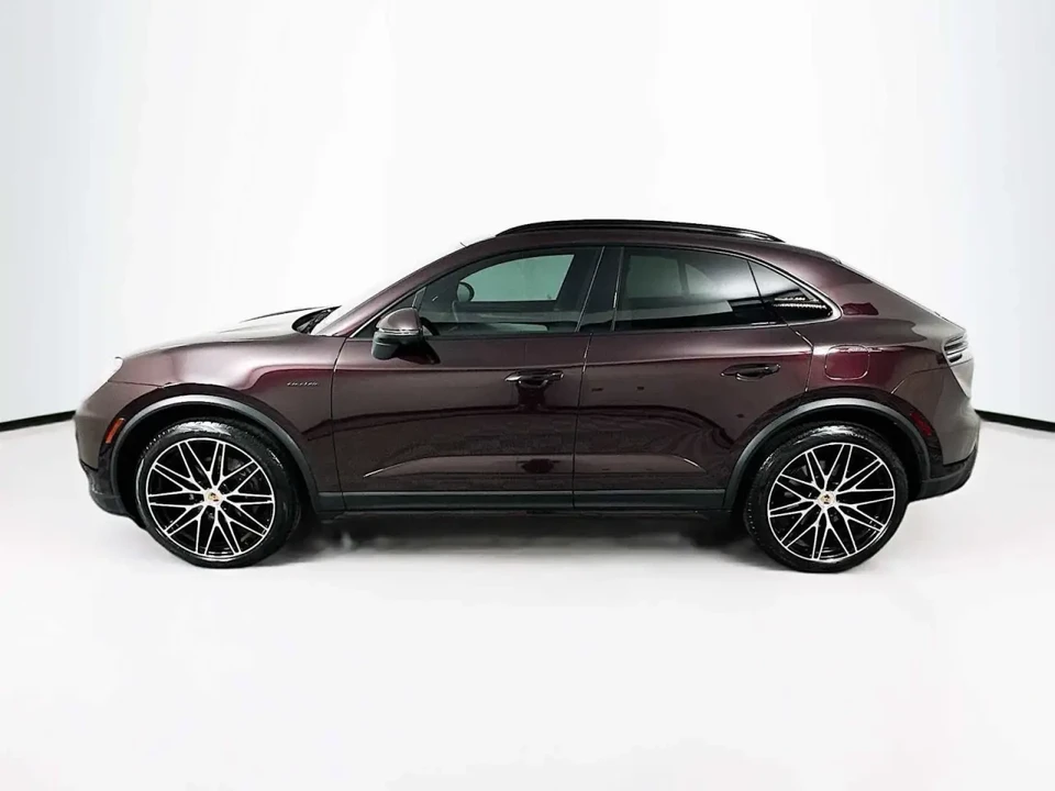 2025 Porsche Macan Electric - Image 2 of 7