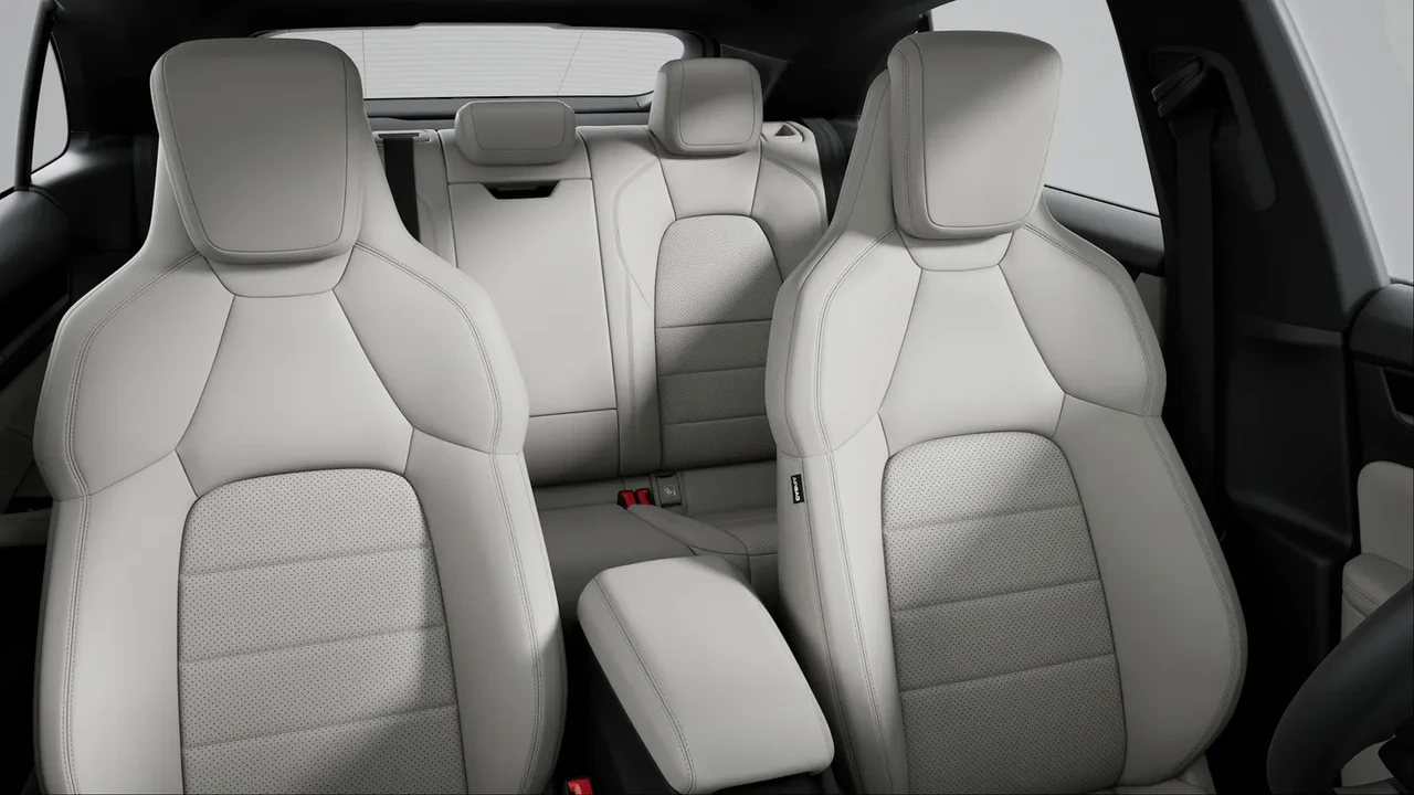2025 Porsche Macan Electric - Image 7 of 7