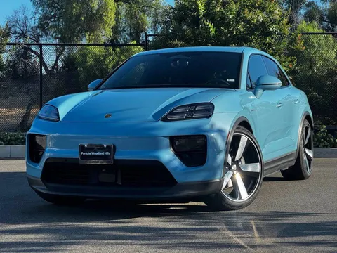 2025 Porsche Macan Electric