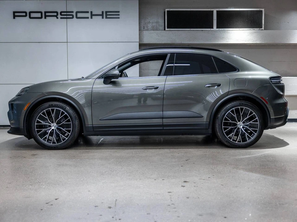 2025 Porsche Macan Electric - Image 2 of 5